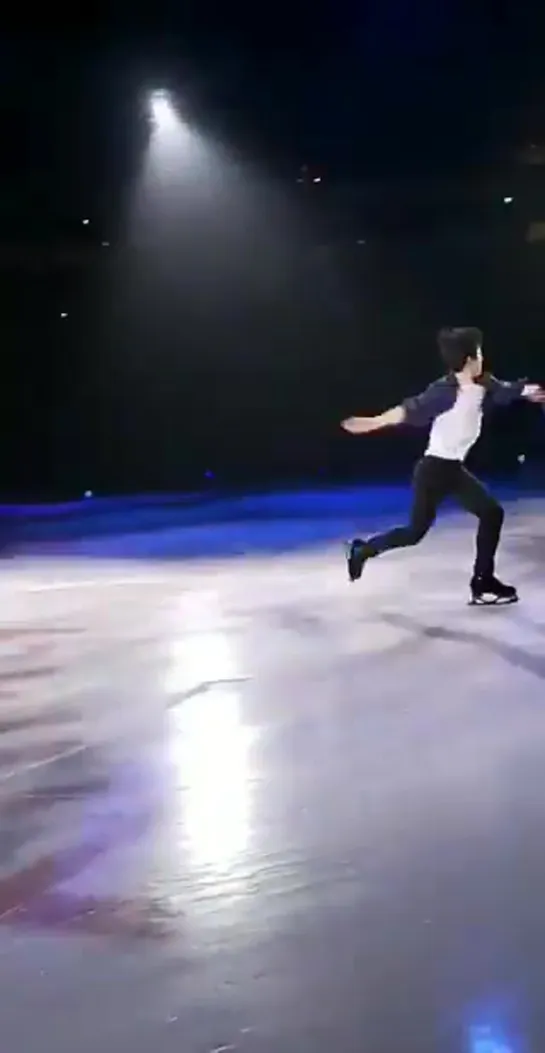 ice side is the best side @starsonice NathanChen