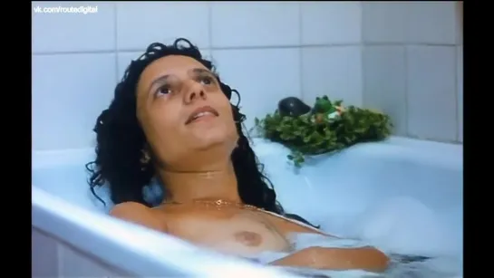 Adriana Altaras Nude - Das Geheimnis (1995) Watch Online / Адриана Альтарас - Тайна