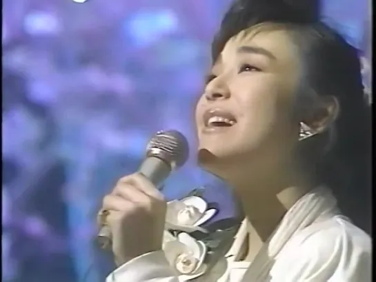 Hiromi Iwasaki  Yoshie Kashiwabara 【岩崎宏美  柏原芳恵】 1986