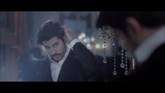 Clear - Burak Özçivit Defile Reklamı