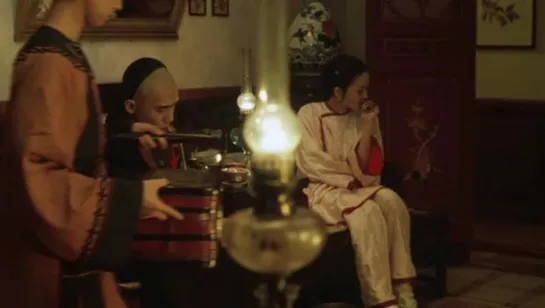 Flowers of Shanghai (1998), Hou Hsiao-Hsien.