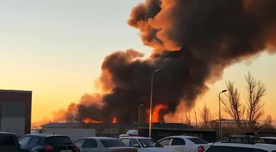 Пожар на заводе на ул. Самарской.