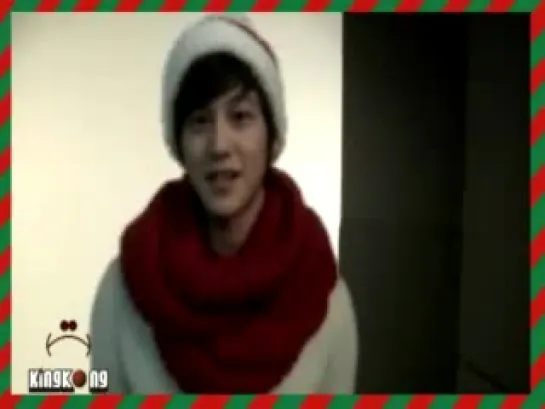 Kim Bum Wishing Merry Christmas to His Fans (2010)