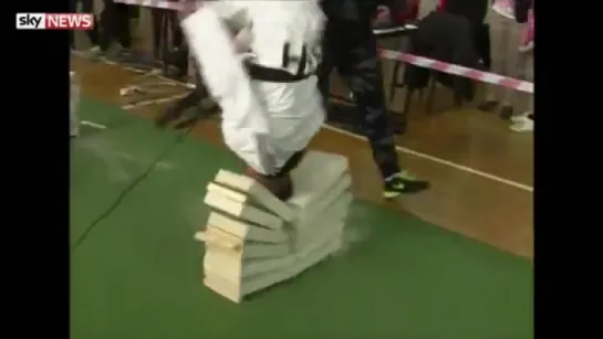 Taekwondo Champion Kerim Ahmetspahic Smashes 111 Building Blocks With His Head