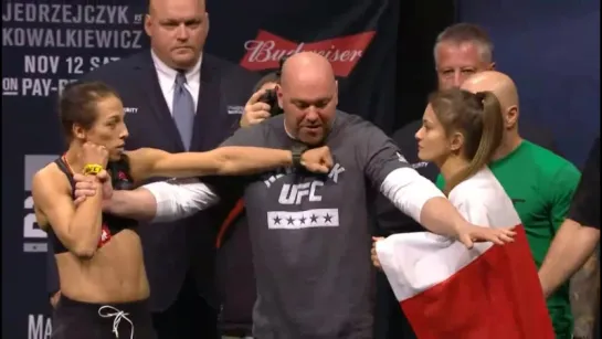 Joanna Jedrzejczyk vs. Karolina Kowalkiewicz