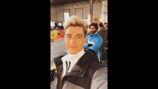 Алексей Воробьев в Канаде на съемках Richmond Go-Kart Track Instagram Stories 28.11.2017