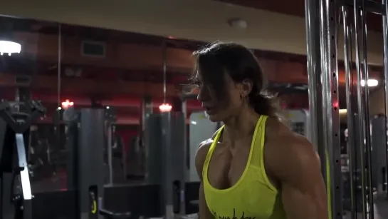 V.M. Muscle Woman Training -