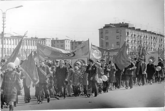 КАК МОЛОДЫ МЫ БЫЛИ. Тихвин. Фото 70-х - 80-х г