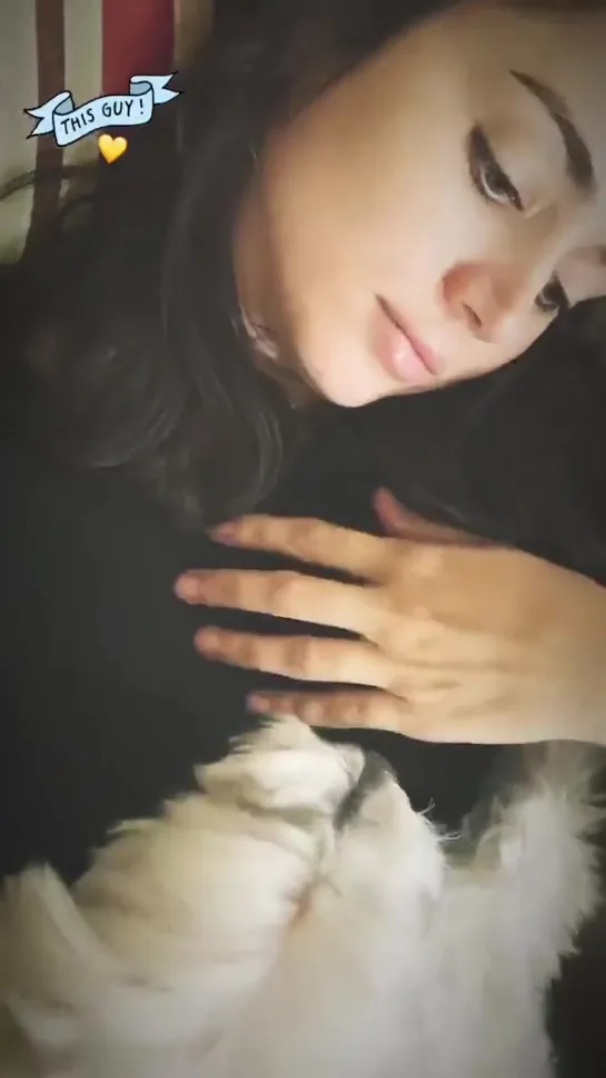 Instagram Story › 30 октября 2018 (Ana De Armas Daily)