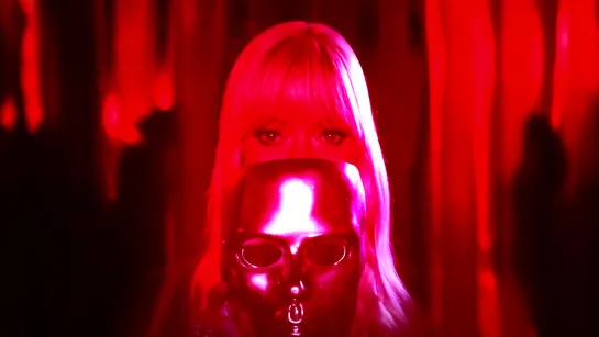 Chromatics - Famous Monsters