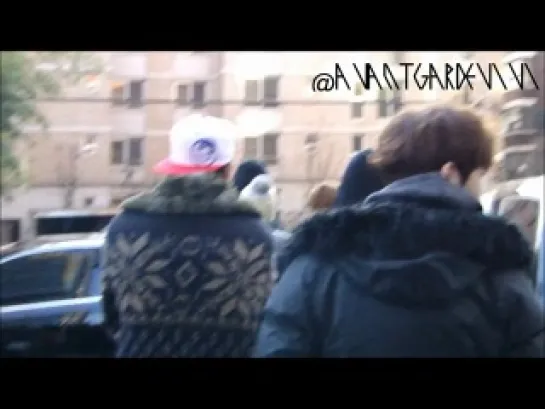 [FANCAM] 121224 EXO-M LEAVING SM BULIDING