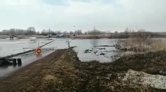 В Татарстане затопило еще один мост - дорога перекрыта