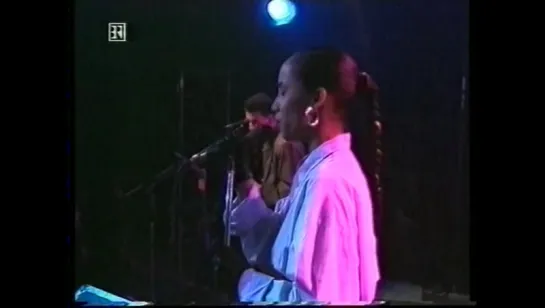 Sade - Live In Munchen (1984)