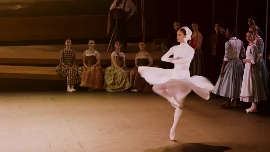 Alison McWhinney - Raymonda: Sister Clemence Act 1 variation (extract) | English National Ballet