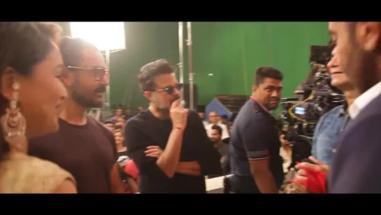 Aamir Khan Gives The Mahurat Clap For Total Dhamaal _ Ajay Devgn _ Anil Kapoor _