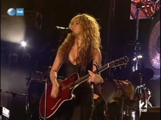 Shakira -  Inevitable (Live @ Rock in Rio 2008)