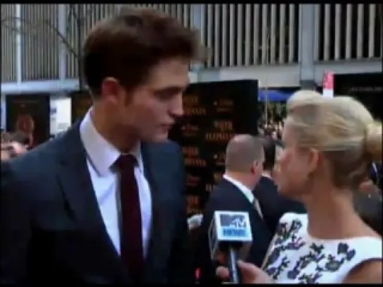 MTV - Rob and Reese Water For Elephants interview