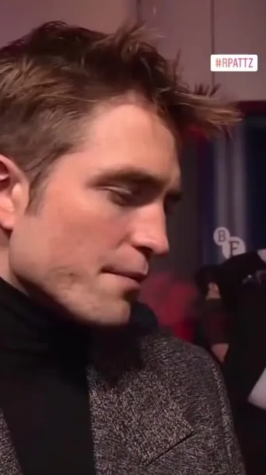 Robert being interviewed at #thebatman London premiere, 23.02.2022