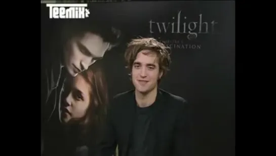 ИН08/Rob Pattinson speaking French