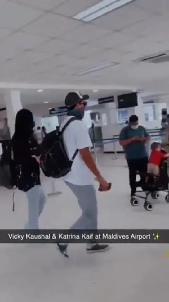 VicKat at Maldives Airport -