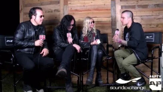 Интервью The Pretty Reckless для журнала "Alternative Press" на фестивале Aftershock