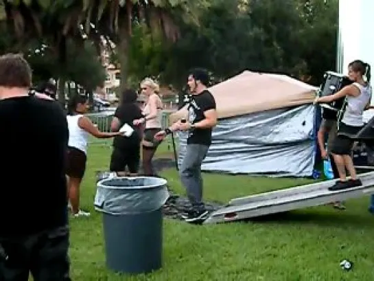 Taylor Momsen helped off stage