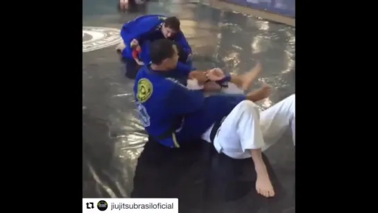 Instagram video by JIU-JITSU BRASIL