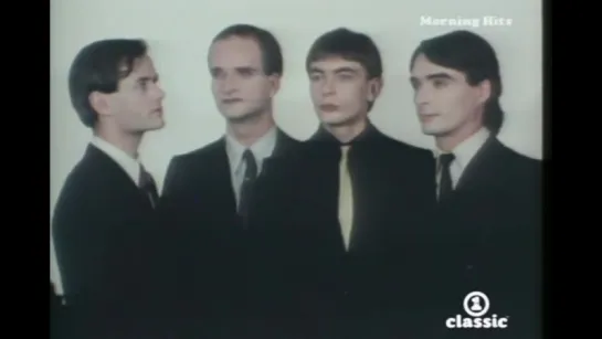 Kraftwerk - Showroom Dummies (Original Music Video) (1977)