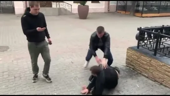 redditsave.com_drunk_fight_somewhere_in_russia-qyulgxts2kb71