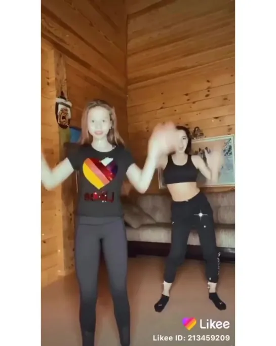 Алина и Сабина 💃🏼👏🏻