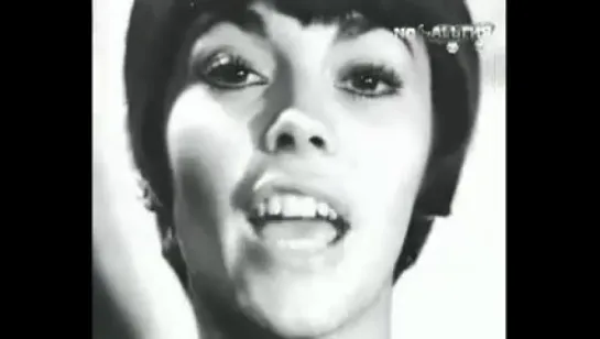 Mireille Mathieu - Viens Dans Ma Rue, Nous On S'Aimera (1967)