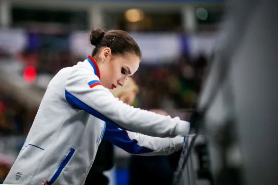 ►Rostelecom Cup 2018 | Перед разминкой ПП // Алина Загитова