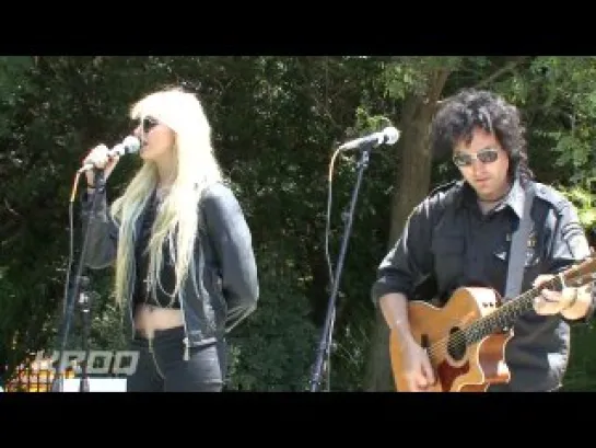 The Pretty Reckless - Just Tonight (Live from KROQ)