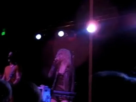 Sleeze Sister- The Pretty Reckless, LIVE @ NEUMOS