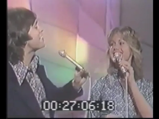 Cliff Richard & Olivia Newton John  -   “Im Leaving it all up to you“