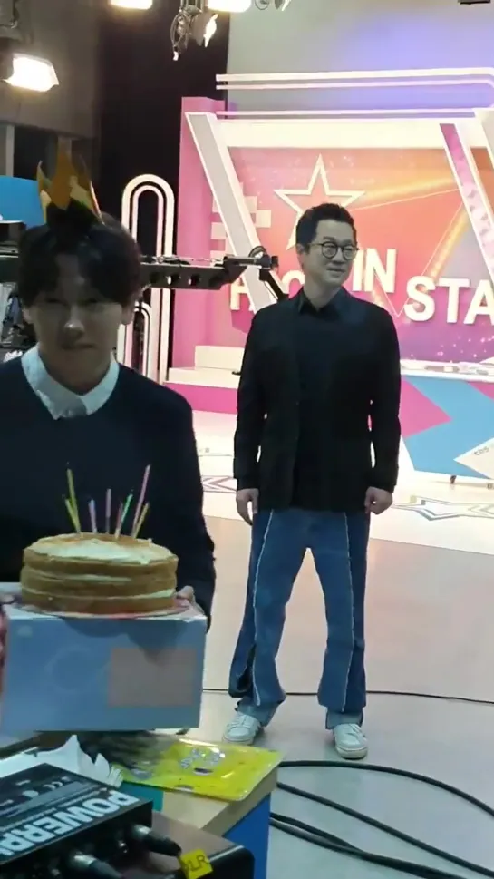 [191017] "Fact in Star"  biRTHday celebration 4