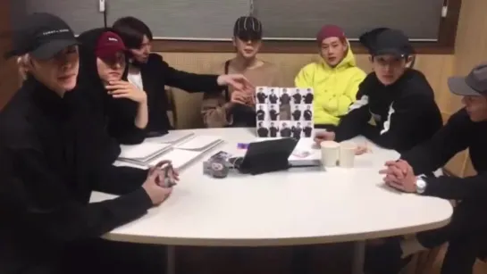 [VK][181021] Monsta X who doesn’t know what’s inside their own album @ VLIVE