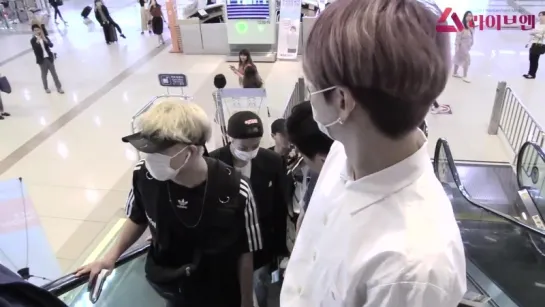 [VK][180601] MONSTA X at Gimpo Airport @ liveen TV