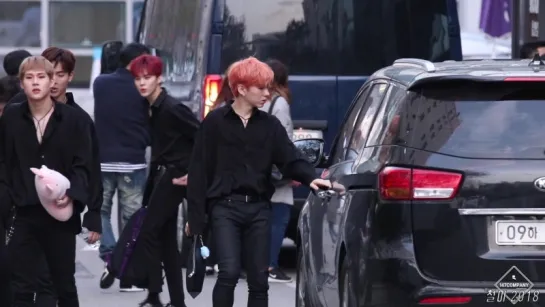 [VK][180406] MONSTA X after Music Bank @ 147 Company