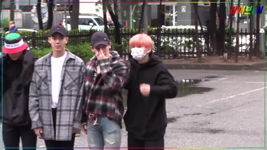 [VK][180406] MONSTA X arriving at Music Bank @ liveen