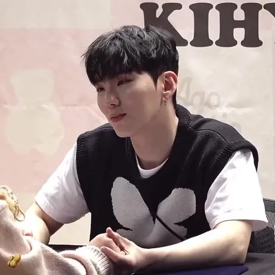 [VK][230304] MONSTA X fancam (KIHYUN) @ AQOSTUDIOSPACE Fansign