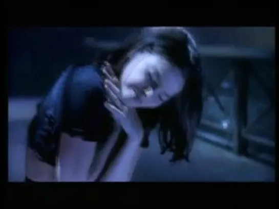 Bjork - Play Dead