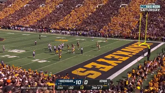 Michigan Wolverines at Iowa Hawkeyes 01.10.2022