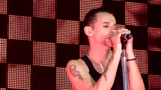 Depeche Mode - Behind The Wheel, Live in Rotterdam Ahoy, 30/11/2009