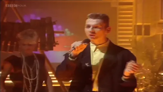 Depeche Mode - Its Called A Heart (TOTP 1985)