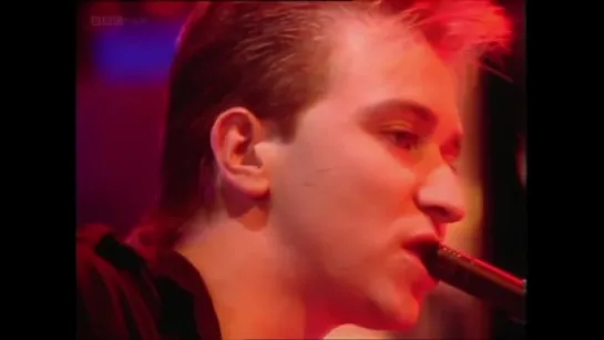 Depeche Mode - Love In Itself (TOTP 6/10/1983)