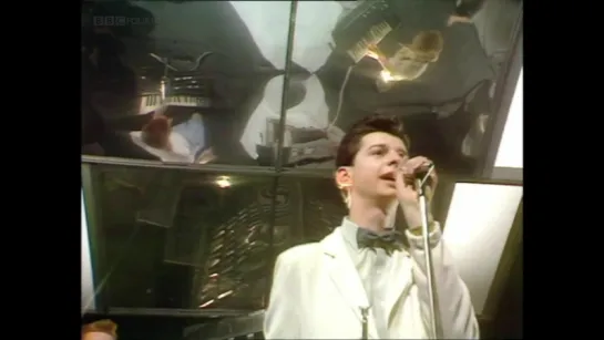 Depeche Mode - Just Can`t Get Enough (TOTP 24/09/1981)