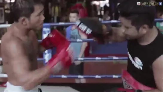 Muay Thai Training - Yodsila Fairtex training at Fairtex Muay Thai, Pattaya, 29th May 2015