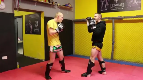 Muay Thai Using Knees to Counter Boxing Tutorial