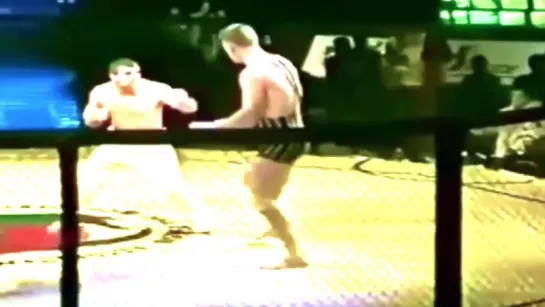 DAVID vs GOLIATH in MMA